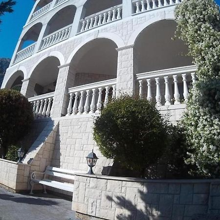 Apartman Stipan Omiš Zewnętrze zdjęcie