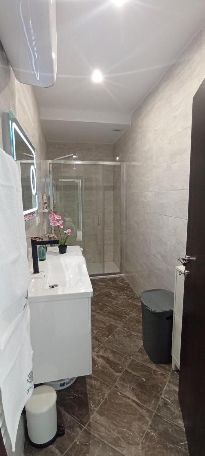 Apartman Stipan Omiš Zewnętrze zdjęcie